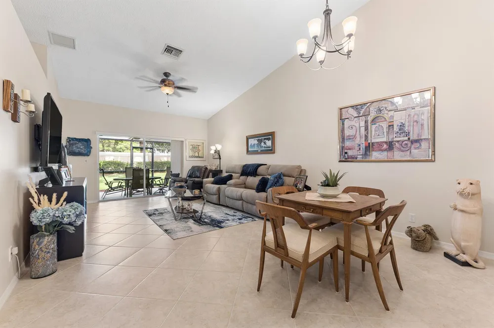 5173 Toscana Trail Boynton Beach, FL 33437