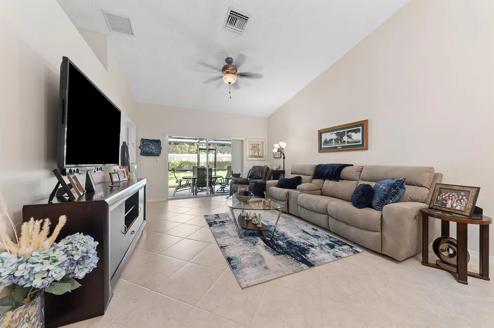 5173 Toscana Trail Boynton Beach, FL 33437