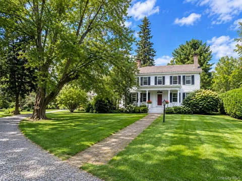 3244 Sharon Turnpike