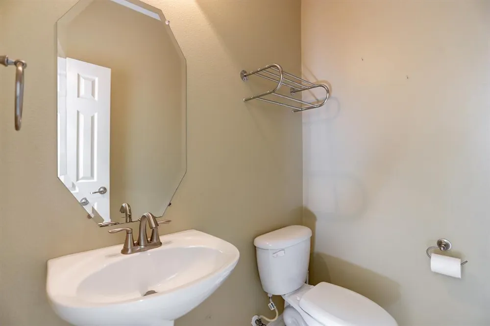 13911 Pepperstone Lane Houston, TX 77044