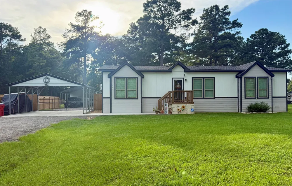1365 County Road 2224 Cleveland, TX 77327