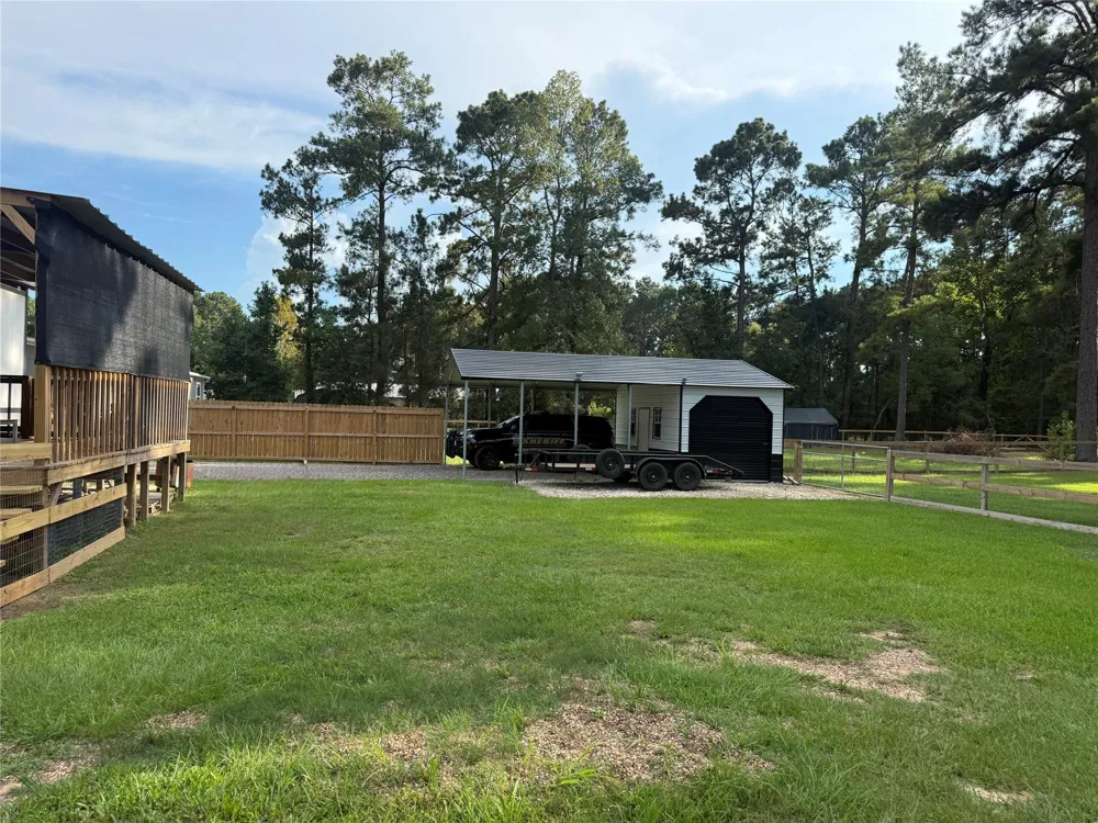 1365 County Road 2224 Cleveland, TX 77327