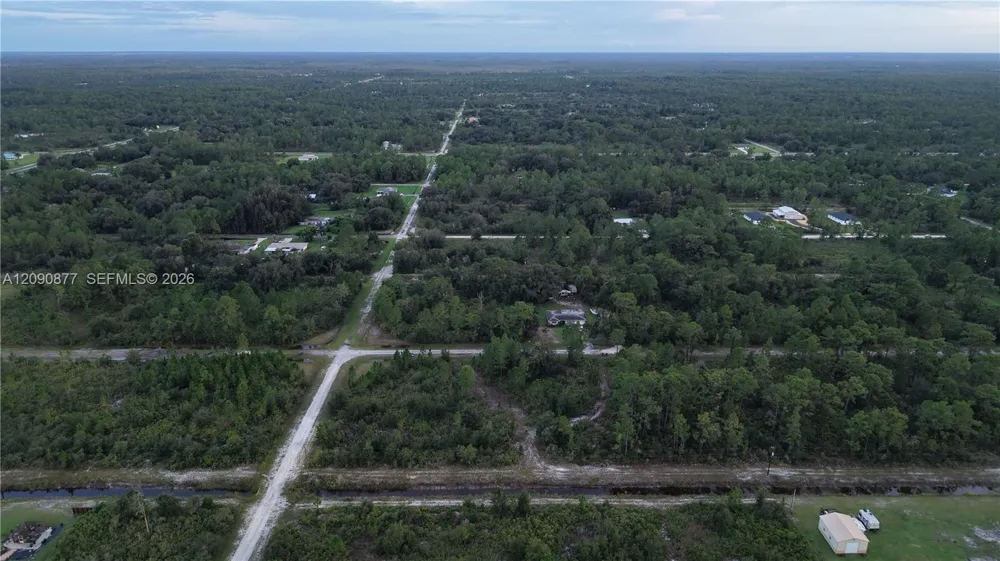 Magnolia Dr Other City - In The State Of Florida, FL 33855