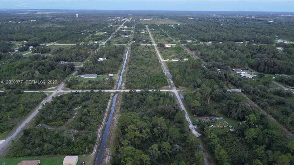 Magnolia Dr Other City - In The State Of Florida, FL 33855