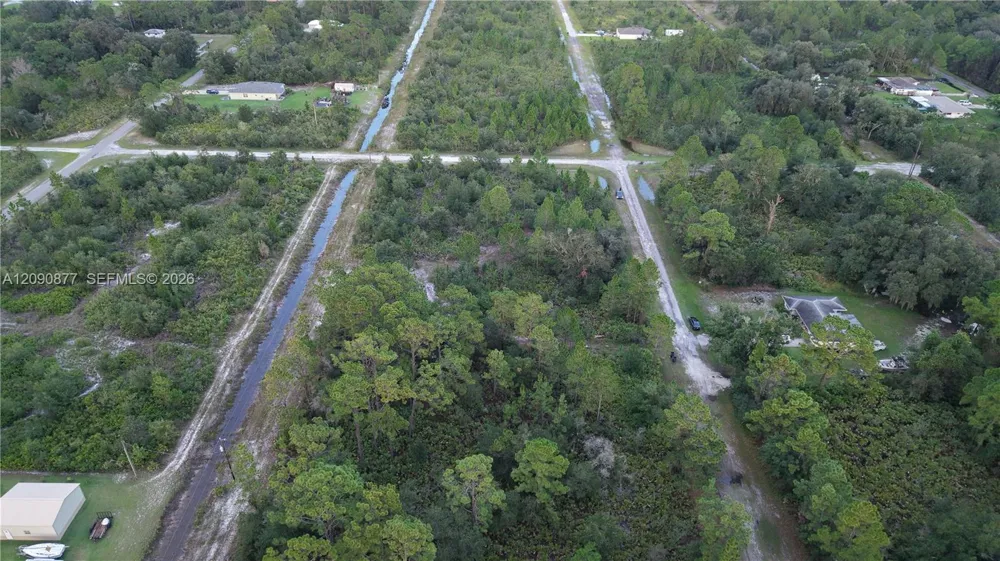 Magnolia Dr Other City - In The State Of Florida, FL 33855