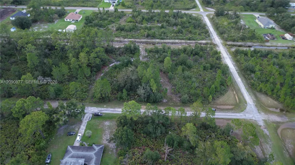 Magnolia Dr Other City - In The State Of Florida, FL 33855