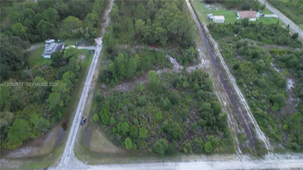 Magnolia Dr Other City - In The State Of Florida, FL 33855