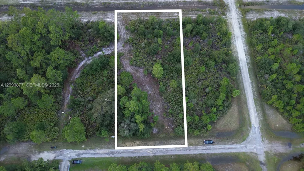 Magnolia Dr Other City - In The State Of Florida, FL 33855