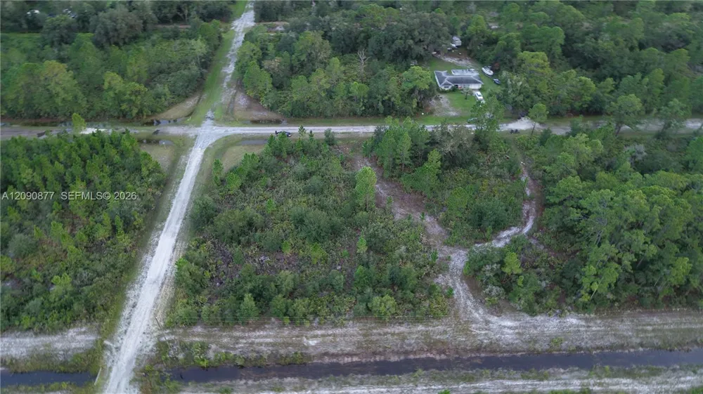 Magnolia Dr Other City - In The State Of Florida, FL 33855