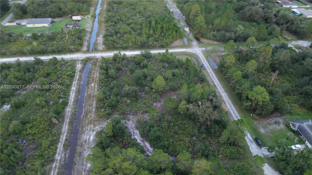 Magnolia Dr Other City - In The State Of Florida, FL 33855