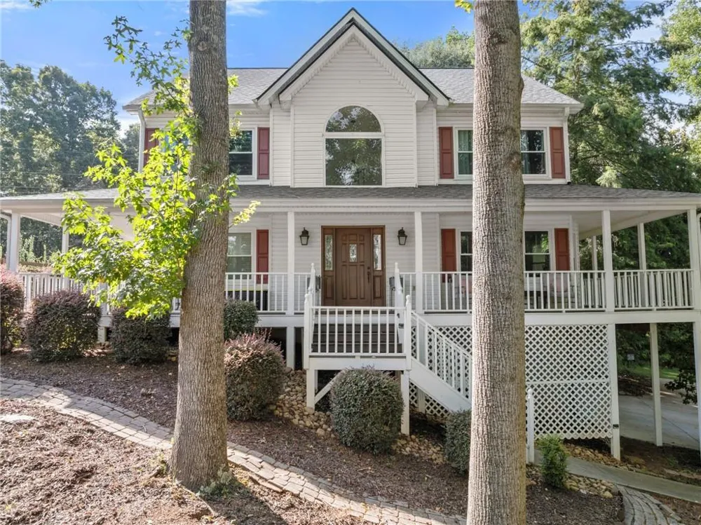 4001 Catawba Ridge Gainesville, GA 30506