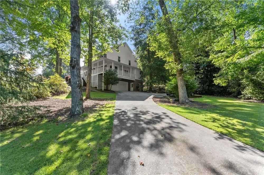 4001 Catawba Ridge Gainesville, GA 30506