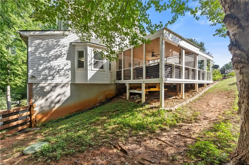 4001 Catawba Ridge Gainesville, GA 30506