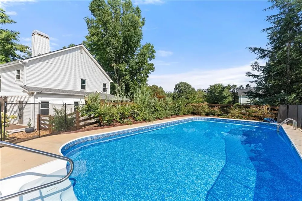 4001 Catawba Ridge Gainesville, GA 30506