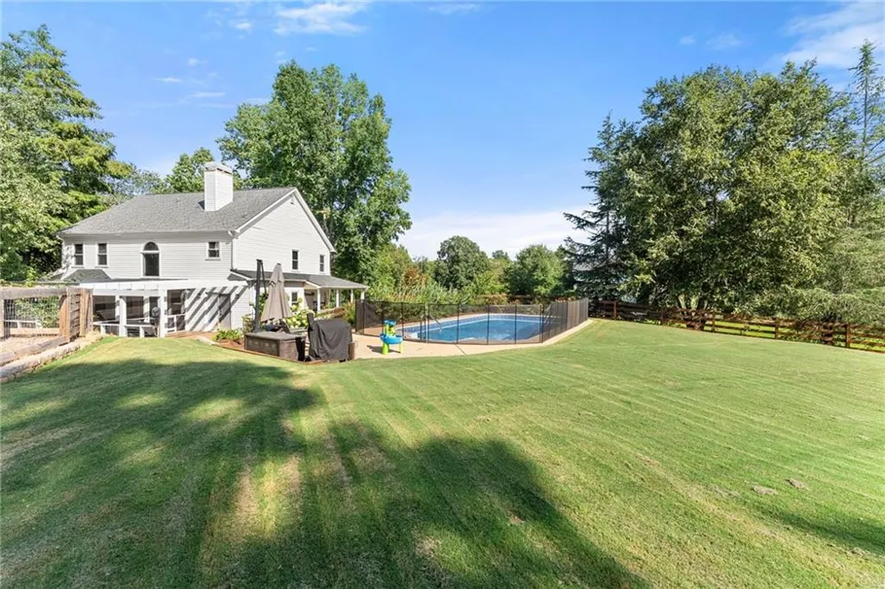 4001 Catawba Ridge Gainesville, GA 30506