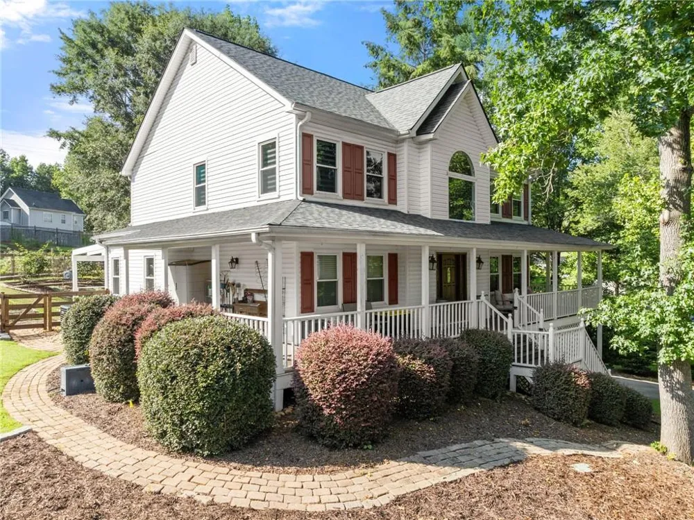 4001 Catawba Ridge Gainesville, GA 30506