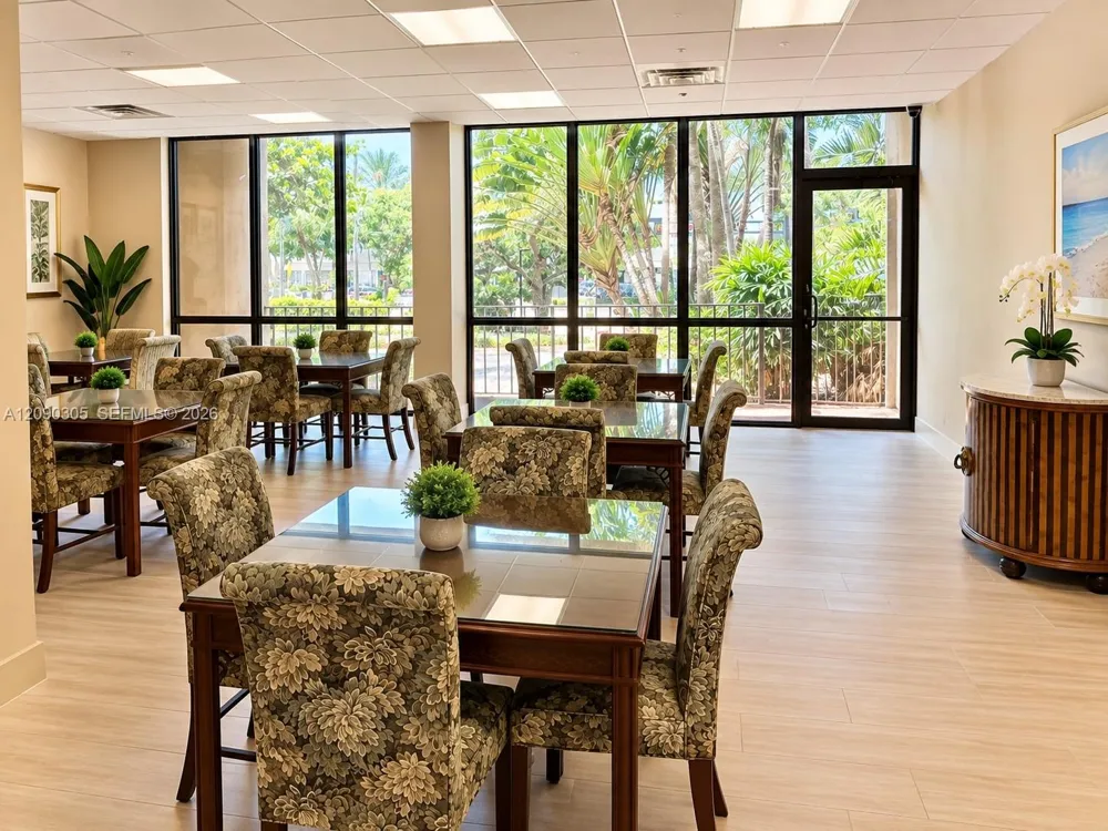4900 Ocean Blvd #1011 Lauderdale By The Sea, FL 33308