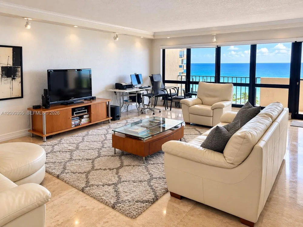 4900 Ocean Blvd #1011 Lauderdale By The Sea, FL 33308