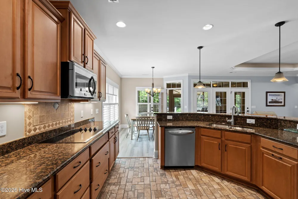 3693 Wingfoot Drive Southport, NC 28461