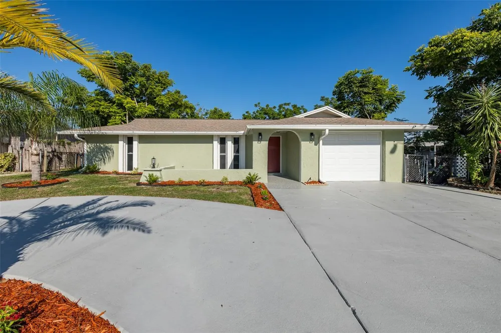 11611 NEWELL DRIVE Port Richey, FL 34668