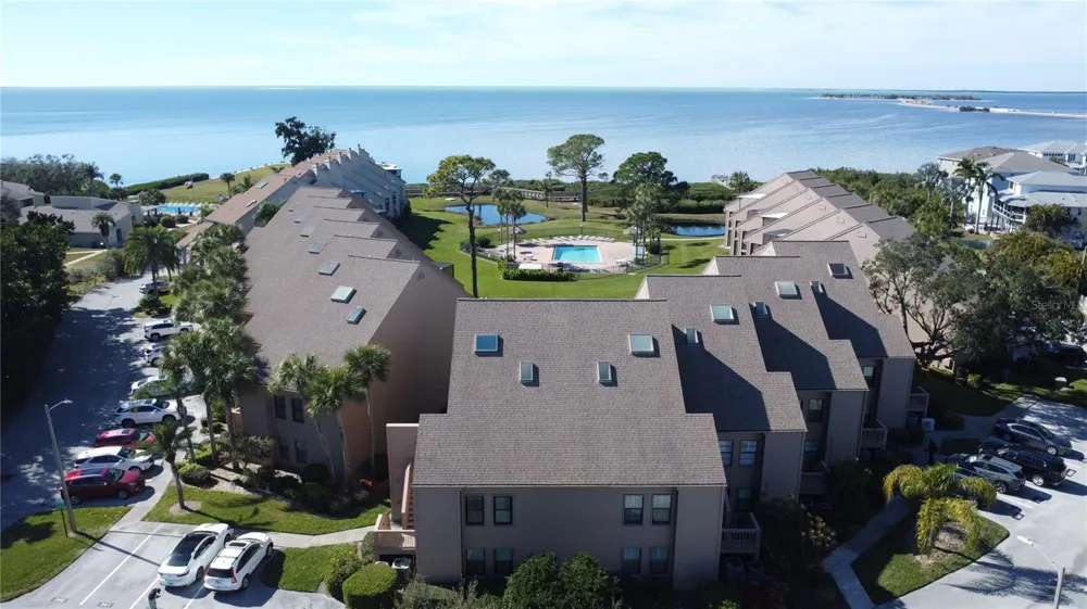 341 WINDRUSH LOOP #341 Tarpon Springs, FL 34689