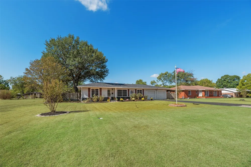 205 Laurel Trail Terrell, TX 75160