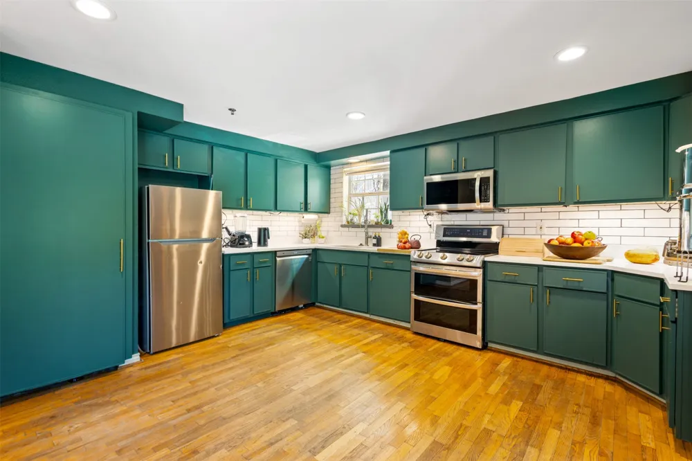3100 Cole Avenue #206 Dallas, TX 75204