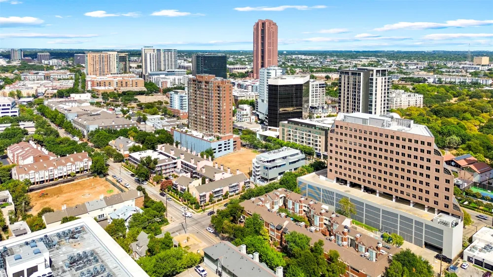3100 Cole Avenue #206 Dallas, TX 75204