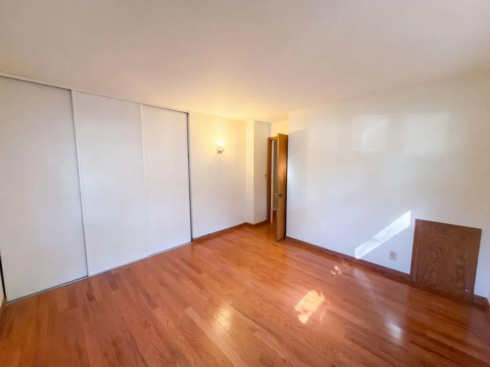 2000 Herschel Street Roseville, MN 55113