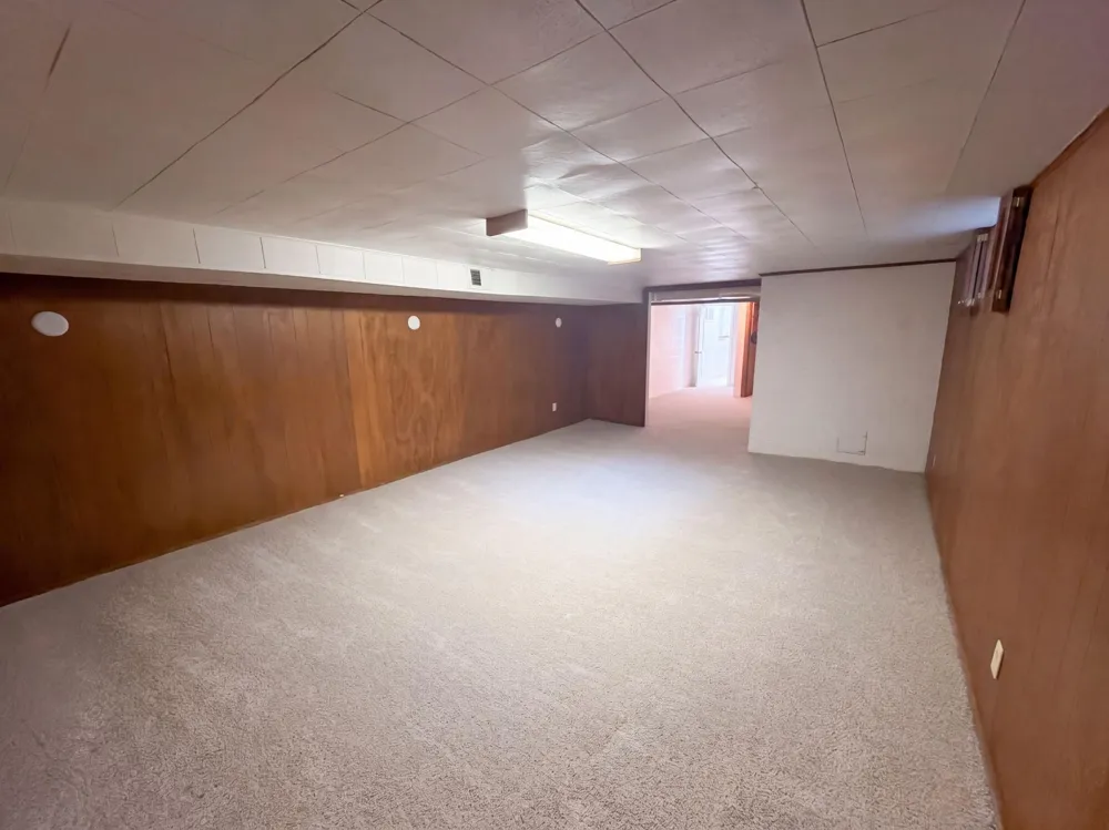2000 Herschel Street Roseville, MN 55113