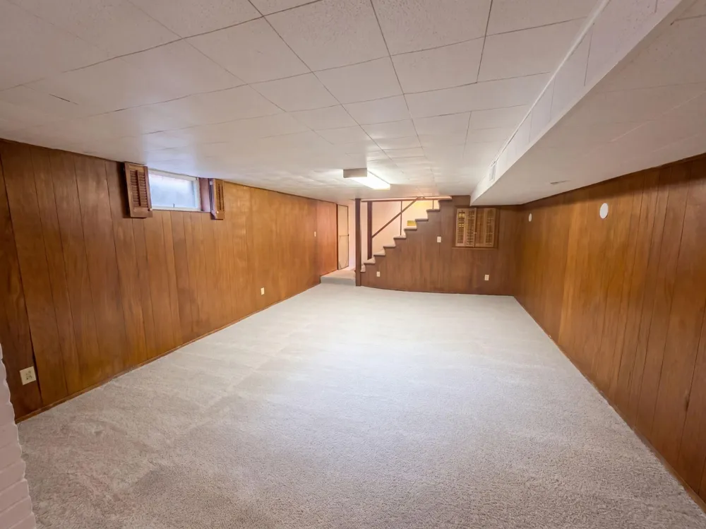 2000 Herschel Street Roseville, MN 55113