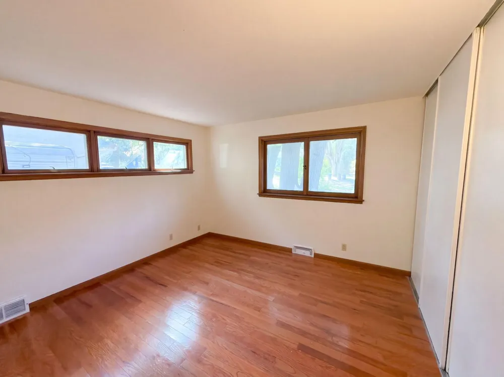 2000 Herschel Street Roseville, MN 55113