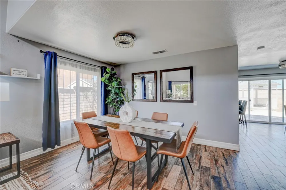 1113 Pampas Circle Corona, CA 92881