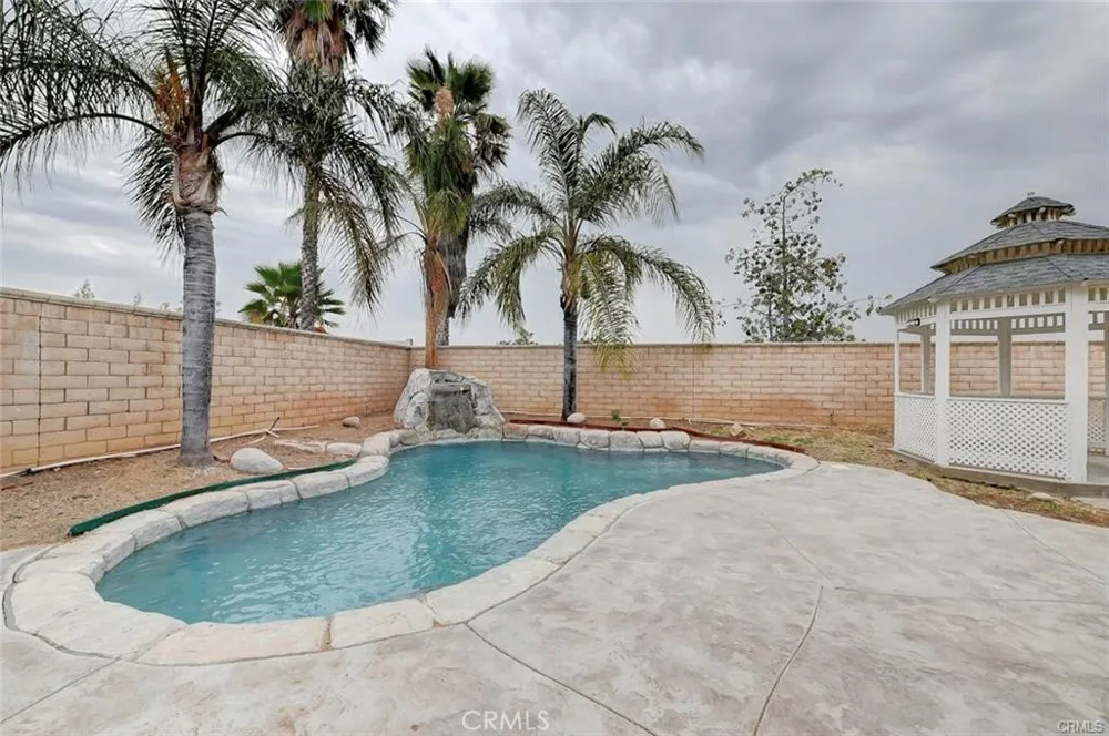 1113 Pampas Circle Corona, CA 92881