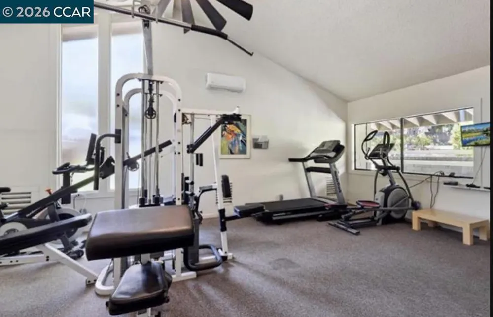 100 Kinross Dr #30 Walnut Creek, CA 94598