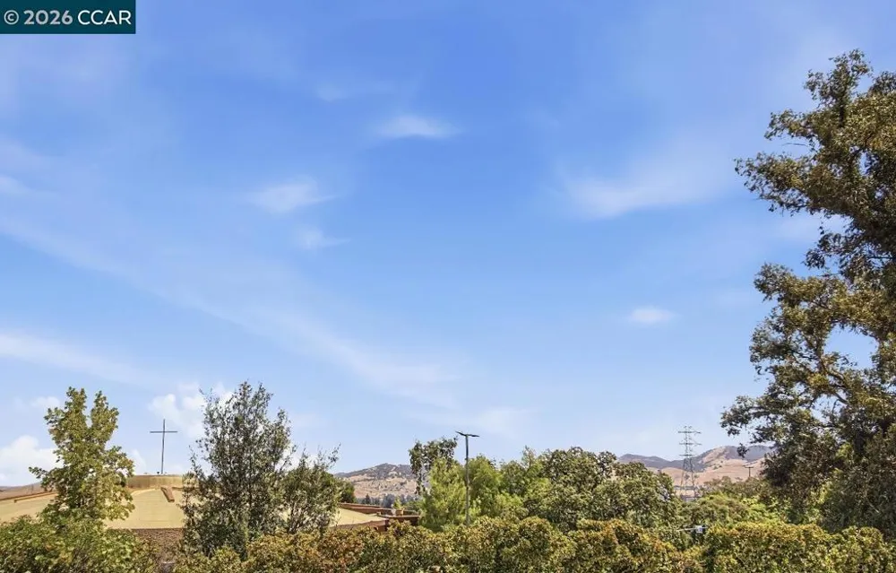 100 Kinross Dr #30 Walnut Creek, CA 94598