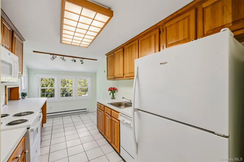 1704 Holly Stream Court Brewster, NY 10509