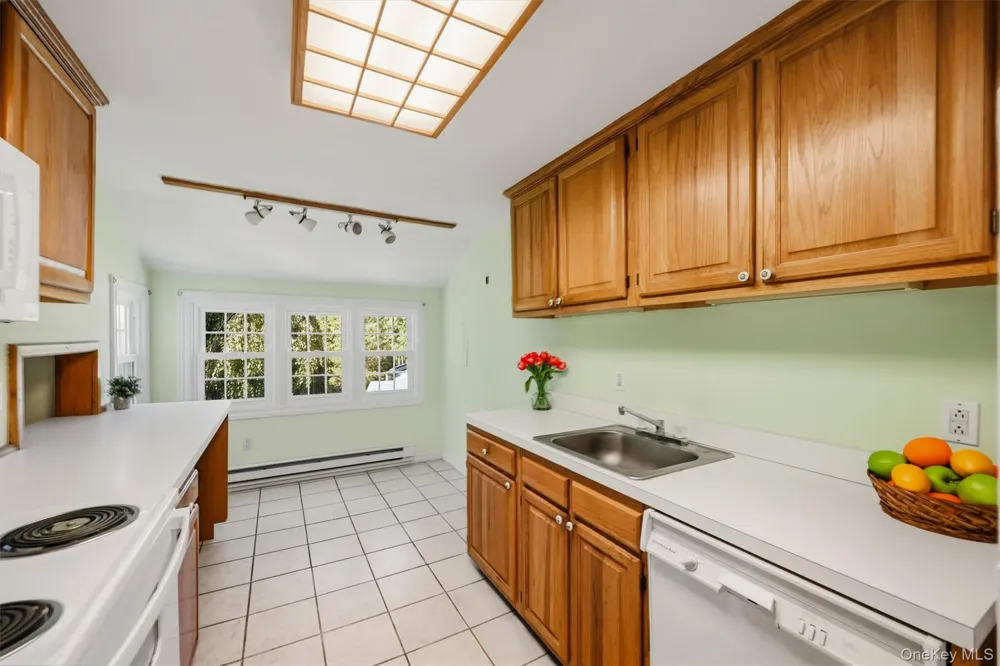 1704 Holly Stream Court Brewster, NY 10509