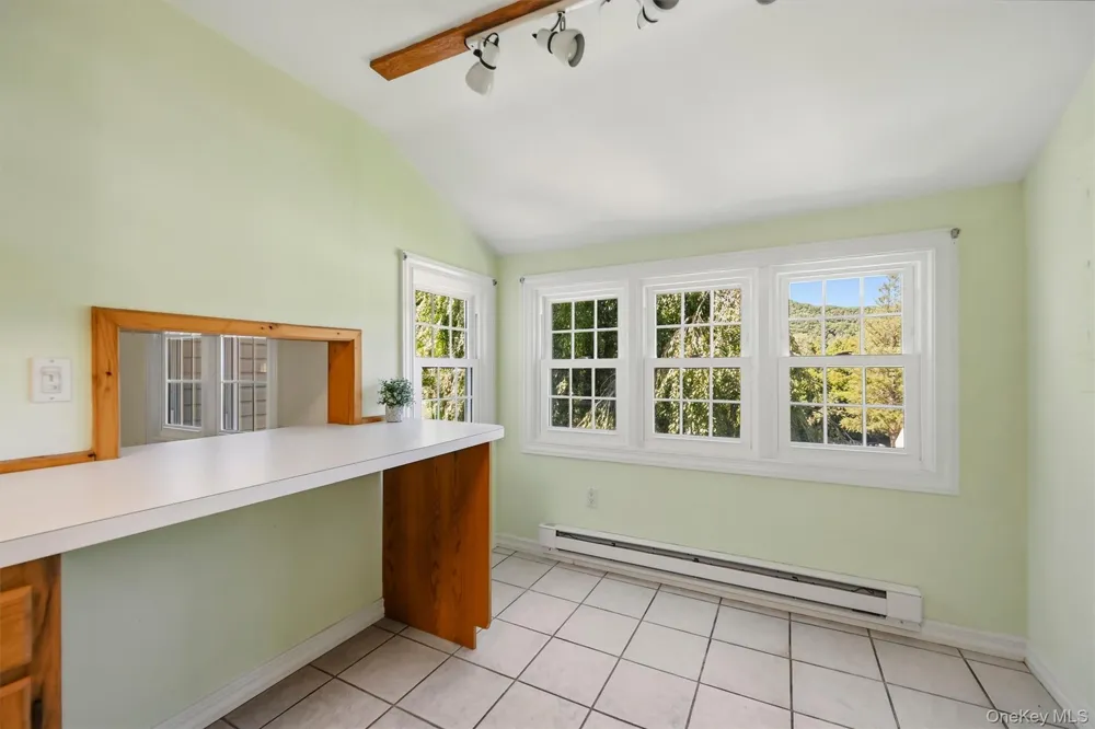 1704 Holly Stream Court Brewster, NY 10509
