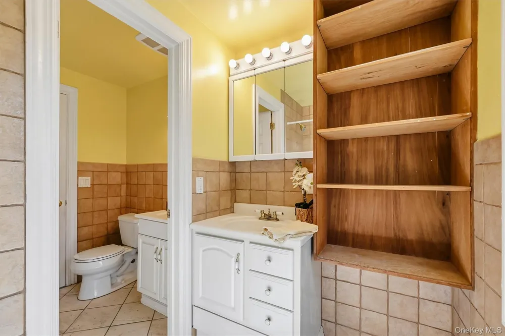 1704 Holly Stream Court Brewster, NY 10509