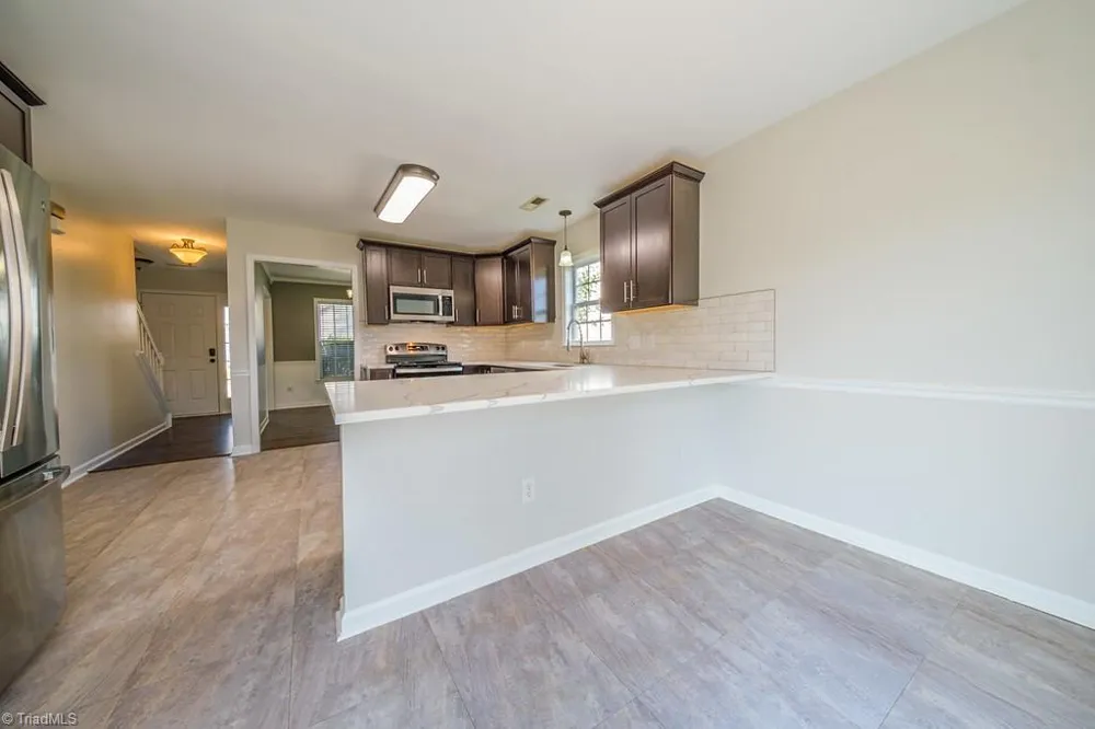 6132 Birkdale Drive High Point, NC 27265