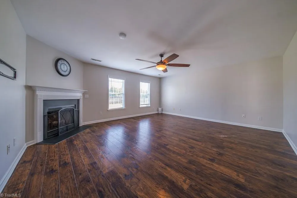 6132 Birkdale Drive High Point, NC 27265
