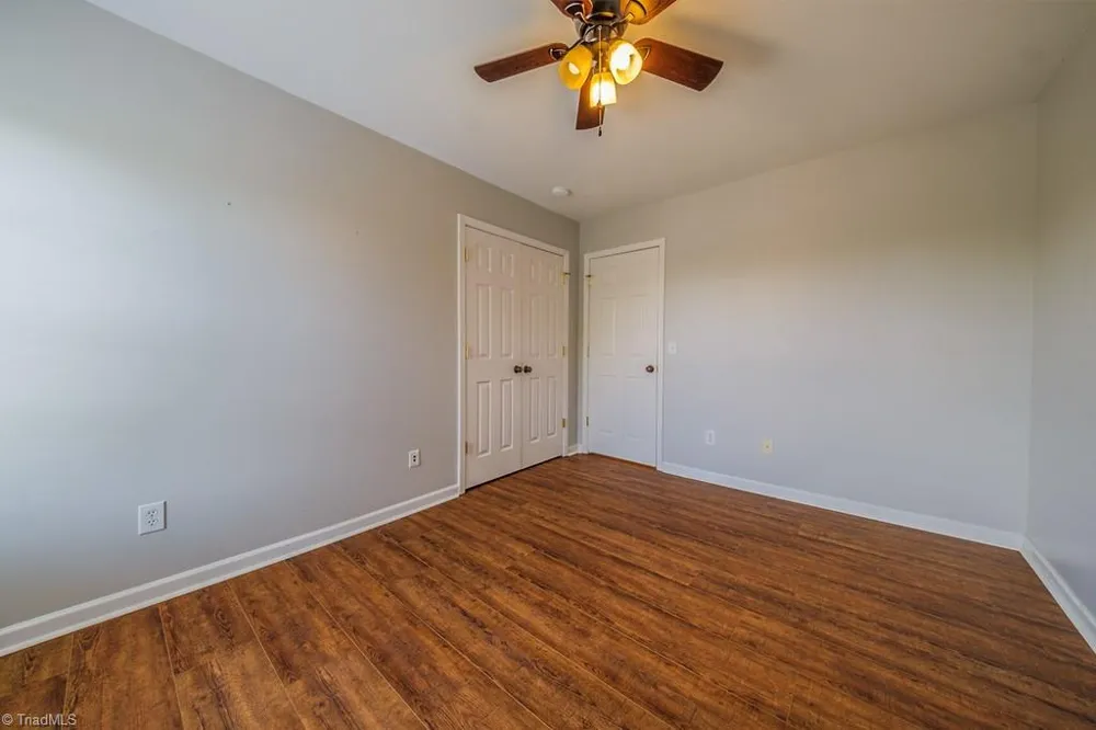 6132 Birkdale Drive High Point, NC 27265