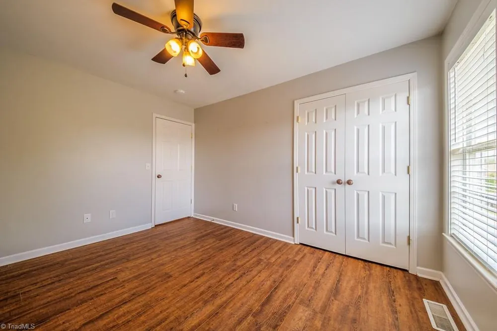6132 Birkdale Drive High Point, NC 27265