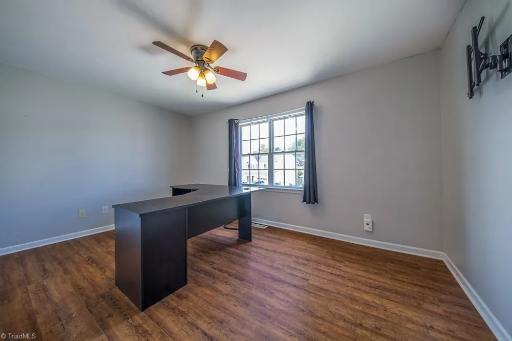 6132 Birkdale Drive High Point, NC 27265