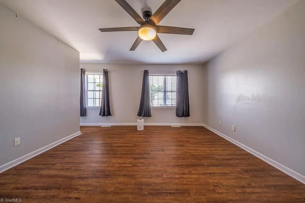 6132 Birkdale Drive High Point, NC 27265