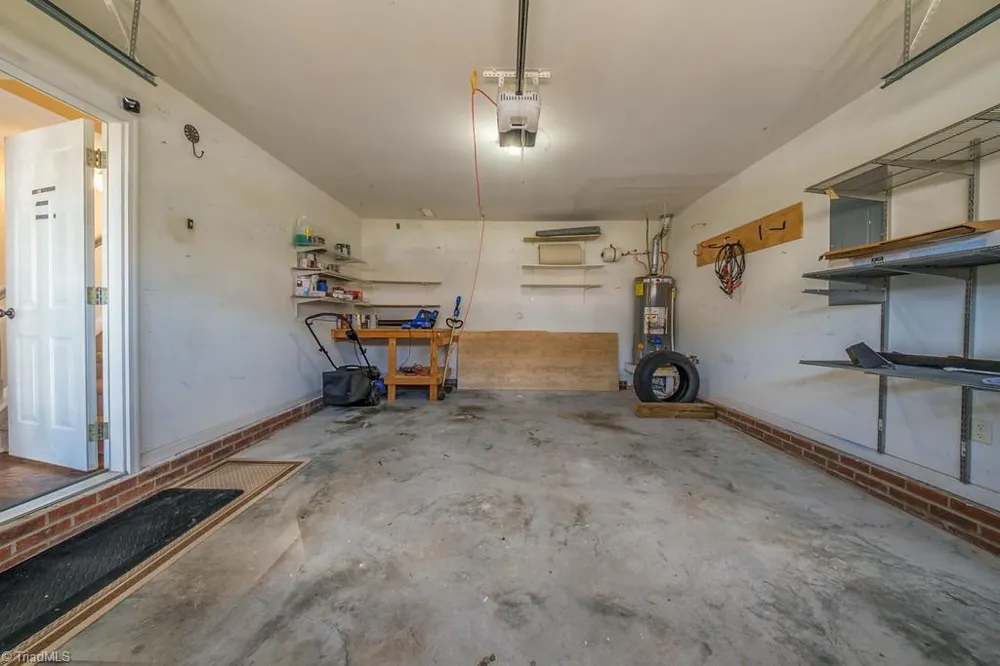 6132 Birkdale Drive High Point, NC 27265