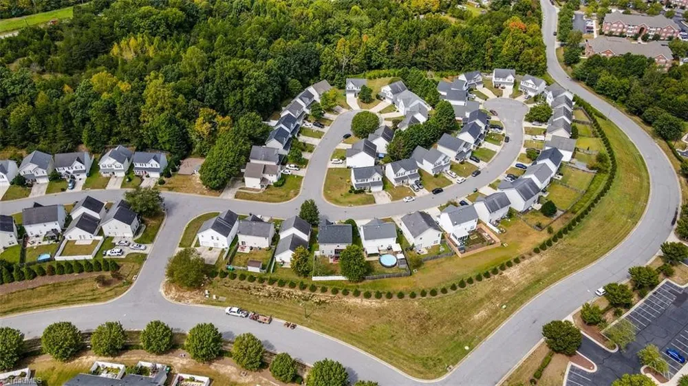 6132 Birkdale Drive High Point, NC 27265