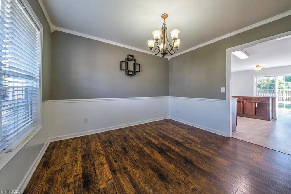 6132 Birkdale Drive High Point, NC 27265