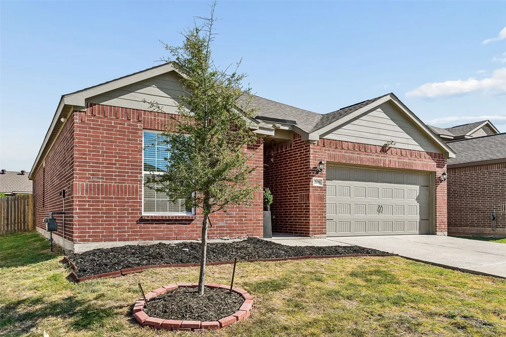 208 Emma Drive Anna, TX 75409